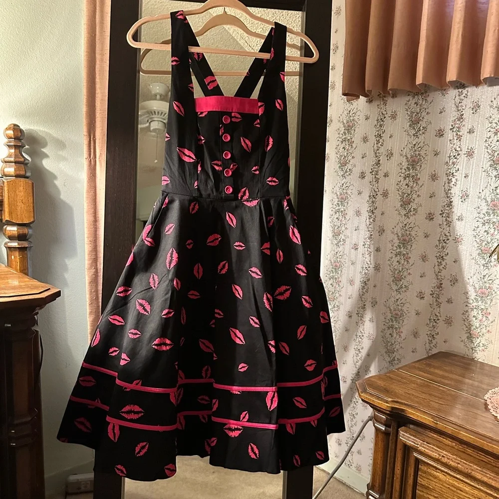 BNWOT VOODOO VIXEN KISS 💋 DRESS. - Picture 1 of 4